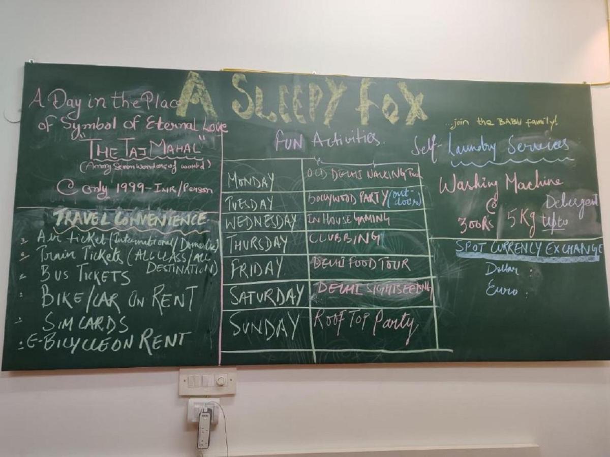 A Sleepy Fox Vandrehjem New Delhi Eksteriør billede